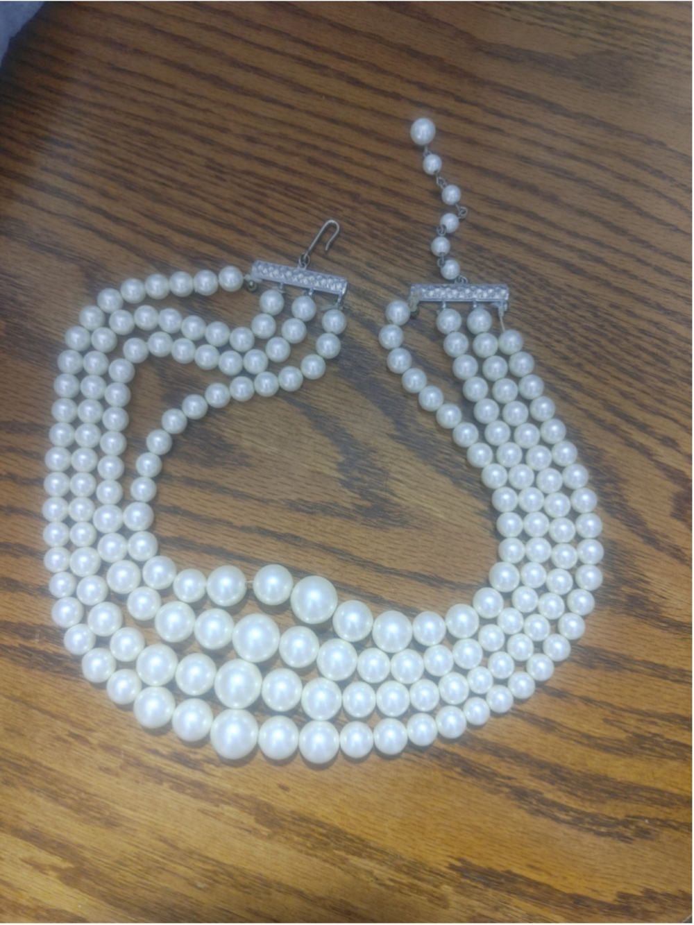 Vintage Women's Unbranded White Faux Pearl 4 Strand Statement Necklace - Picture 6 of 13